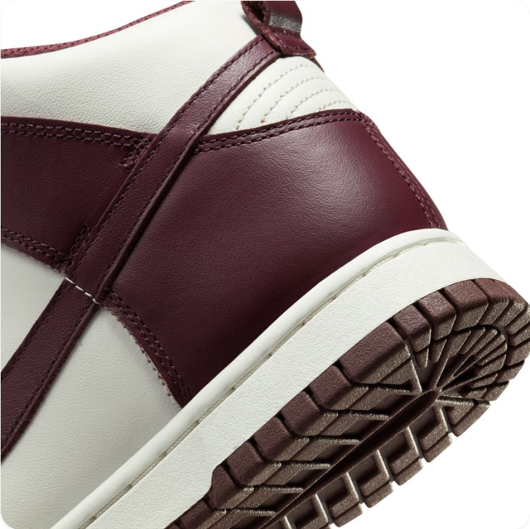 Nike Dunk High 'Sail / Plum Eclipse'